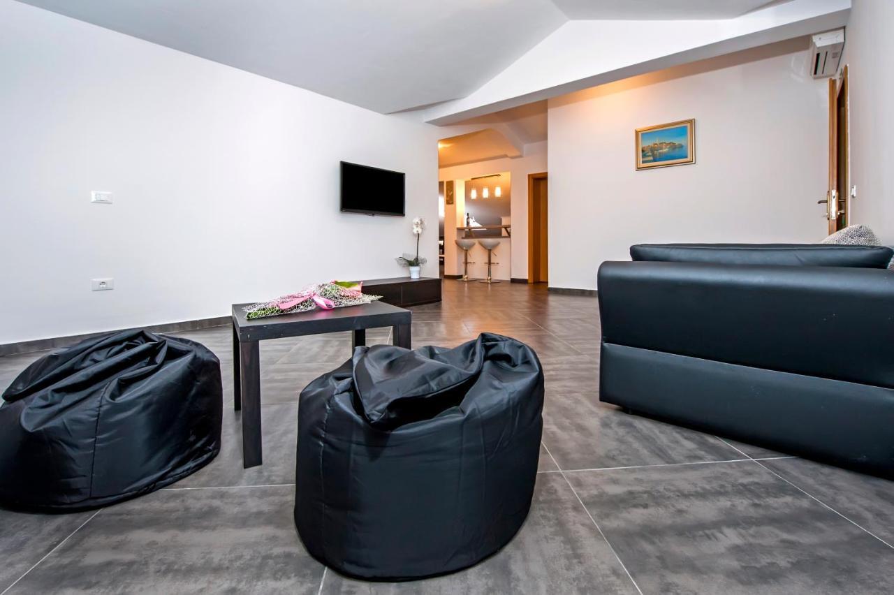 Apartments Centener Rovinj Exterior photo